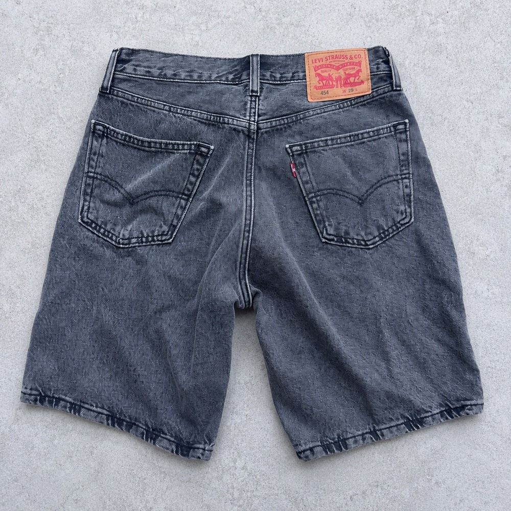 Levis 454 Washed Black Gray Denim Shorts Relaxed Fit Jorts Size 29 Vintage y2k